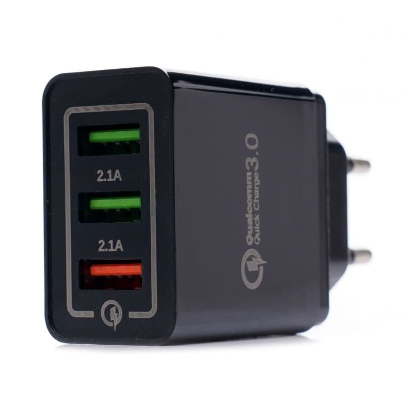Įkroviklis 220V greito krovimo 2xUSB/2.1A +1USB/QC3.0